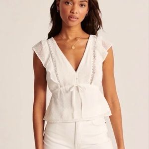 ABERCROMBIE & FITCH RUFFLE SLEEVE TOP